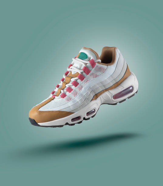 Shoe 10